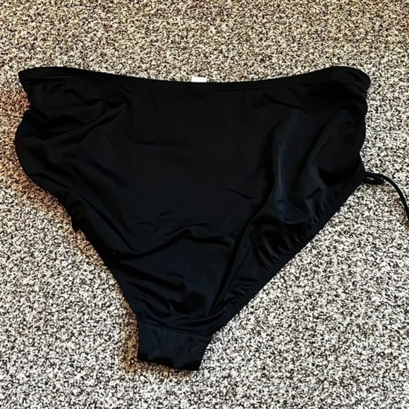 Women's Bal Harbour Ruched Tummy Control Swim Briefs Black Size XXL / 20 🏊‍♀️ - Picture 2 of 6